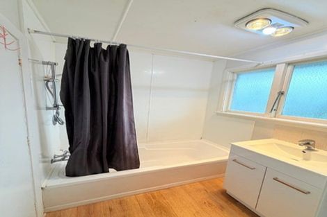 Photo of property in 10a Epsom Road, Sockburn, Christchurch, 8042