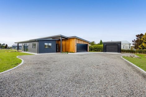 Photo of property in 66 Flint Road West, Stratford, 4332