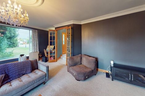 Photo of property in 153/155 High Street, Bulls, 4818