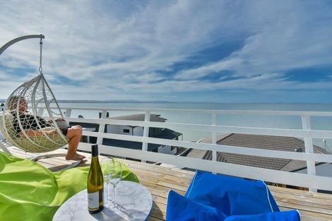 Photo of property in 30 Crispe Road, Clarks Beach, 2122