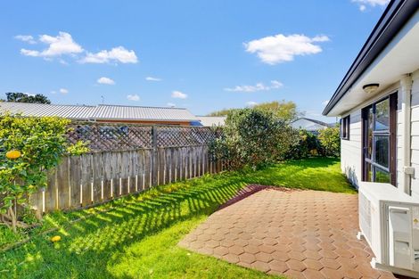 Photo of property in 10 Te Kupe Road, Paraparaumu Beach, Paraparaumu, 5032