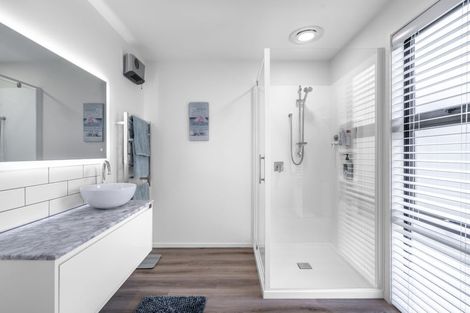 Photo of property in 10 Barker Place, Waikiwi, Invercargill, 9810