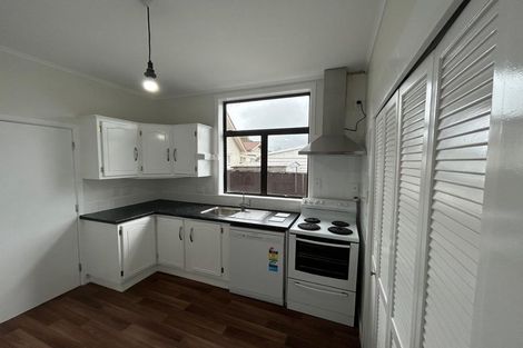 Photo of property in 9 Pohutukawa Street, Woburn, Lower Hutt, 5010