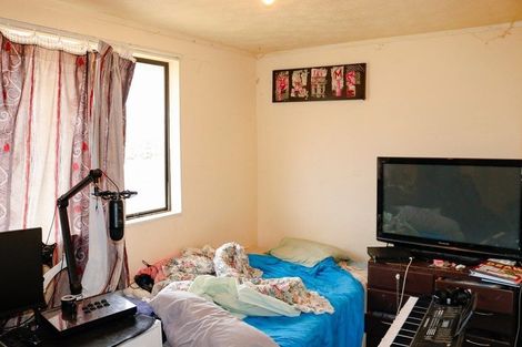 Photo of property in 12a Karyn Street, Castlecliff, Whanganui, 4501