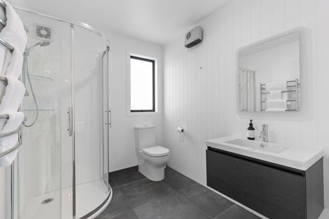 Photo of property in 21 Bannister Street, Jacks Point, Queenstown, 9371