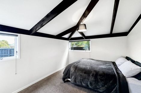 Photo of property in 351 Sawyers Arms Road, Harewood, Christchurch, 8051