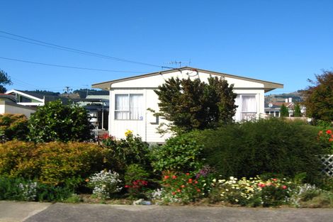 Photo of property in 16 Ross Street, Mosgiel, 9024