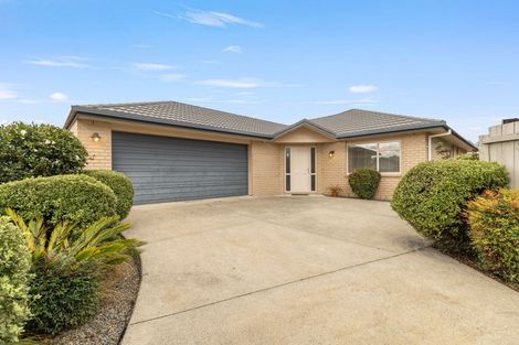 Photo of property in 8a Riverlea Drive, Katikati, 3129