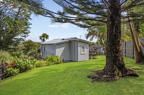 Photo of property in 70 Park Road, Glenfield, Auckland, 0629