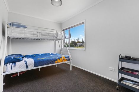 Photo of property in 5a High Street West, Waitara, 4320