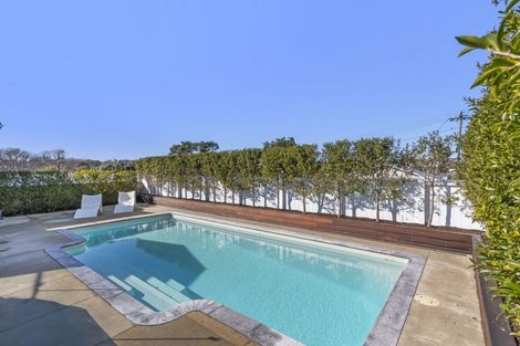 Photo of property in 1 Cassino Street, Bayswater, Auckland, 0622