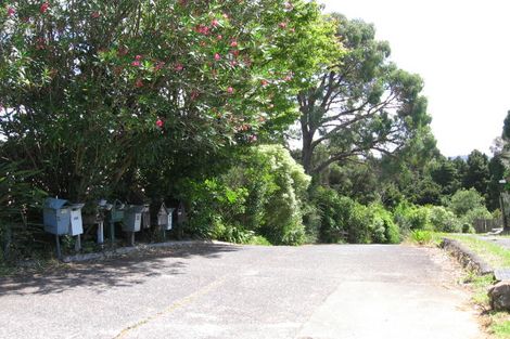 Photo of property in 20 Ridgewood Crescent, Birkenhead, Auckland, 0626