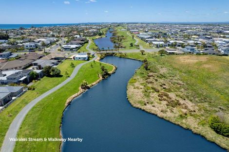 Photo of property in 4 Toetoe Street, Papamoa Beach, Papamoa, 3118