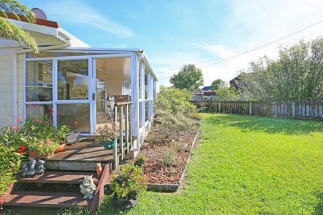 Photo of property in 97 Sturges Road, Henderson, Auckland, 0612