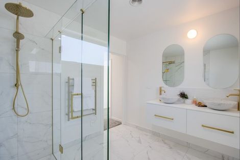 Photo of property in 121a Te Mata Road, Havelock North, 4130