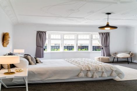 Photo of property in 33 Beach Street, Saint Clair, Dunedin, 9012