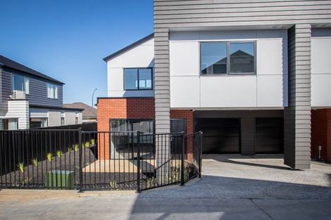 Photo of property in 8/15 Onukutara Place, Huntington, Hamilton, 3281