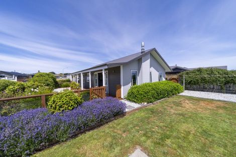 Photo of property in 5 Orbell Crescent, Te Anau, 9679