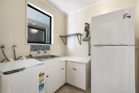 Photo of property in 48 Chaucer Street, Leamington, Cambridge, 3432