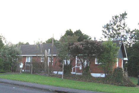 Photo of property in 10 Rewarewa Road, Te Atatu Peninsula, Auckland, 0610