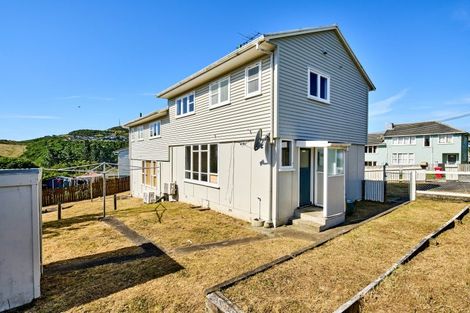 Photo of property in 3-5 York Place, Cannons Creek, Porirua, 5024