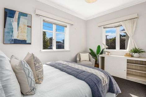 Photo of property in 23 Glamis Avenue, Strathmore Park, Wellington, 6022