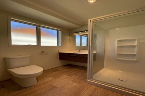 Photo of property in 450 Devonport Road, Tauranga South, Tauranga, 3112