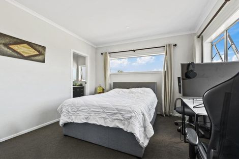Photo of property in 159 Keri Vista Rise, Papakura, 2110