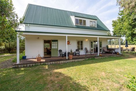 Photo of property in 12 Caesar Roose Drive, Glenview, Hamilton, 3206