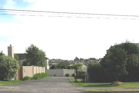 Photo of property in 356a East Coast Road, Sunnynook, Auckland, 0630