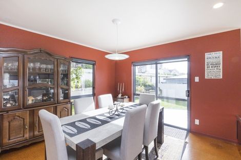 Photo of property in 5 Cobbe Crescent, Feilding, 4702