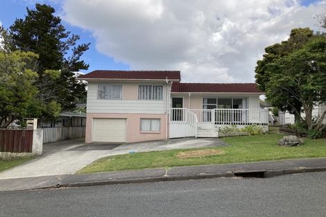 Photo of property in 17 Camrose Place, Glenfield, Auckland, 0629