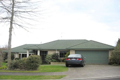 Photo of property in 1 Buckingham Place, Bethlehem, Tauranga, 3110