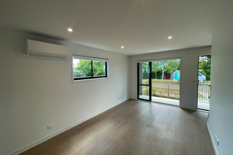 Photo of property in 4/5 Brandon Road, Glen Eden, Auckland, 0602