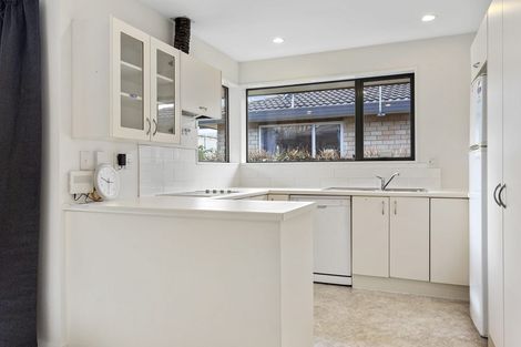 Photo of property in 3a Curletts Road, Sockburn, Christchurch, 8042