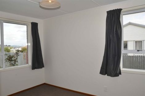 Photo of property in 4 Manapouri Street, Strathern, Invercargill, 9812