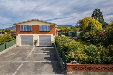 Photo of property in 11 Oxford Street, Waimate, 7924