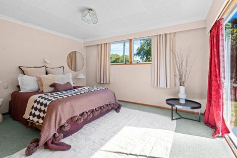 Photo of property in 24 Victoria Street, Carterton, 5713