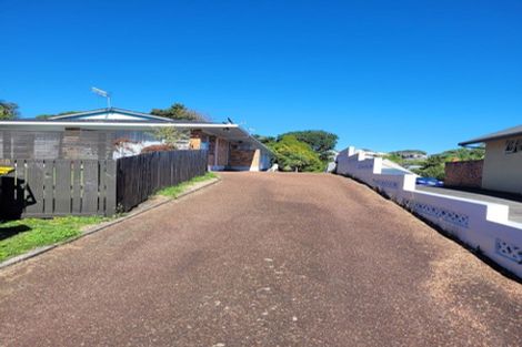 Photo of property in 48 Sale Street, Cockle Bay, Auckland, 2014