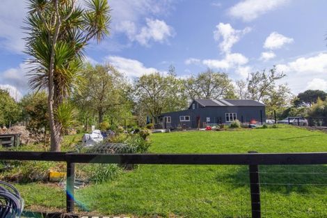 Photo of property in 613 Inland Road, Helensville, 0875