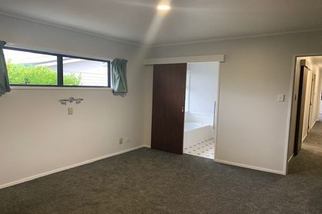 Photo of property in 13 Sheridan Crescent, Leamington, Cambridge, 3432