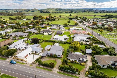 Photo of property in 180 Porangahau Road, Waipukurau, 4200