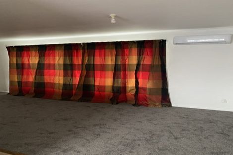 Photo of property in 95ab Kokiri Crescent, Waitangirua, Porirua, 5024