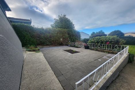 Photo of property in 27 Clyde Street, Oamaru North, Oamaru, 9400