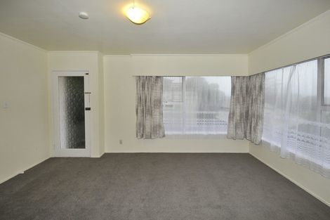 Photo of property in 2/98 Carlisle Road, Browns Bay, Auckland, 0632