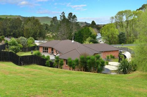 Photo of property in 52 Puhoi Road, Puhoi, Warkworth, 0994