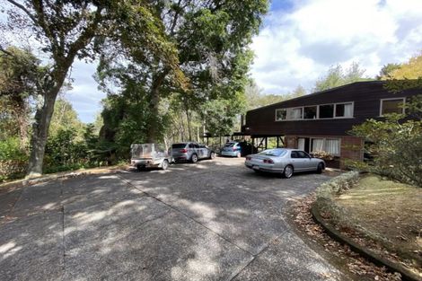 Photo of property in 69 Pupuke Road, Birkenhead, Auckland, 0627