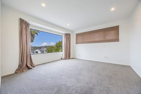 Photo of property in 5 Egret Court, Unsworth Heights, Auckland, 0632