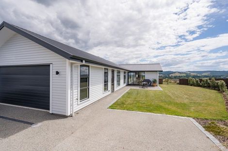 Photo of property in 67 Katania Heights, Brightwater, 7022