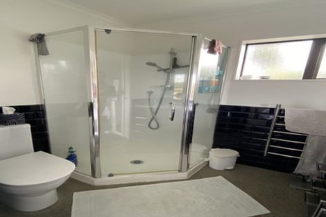 Photo of property in 5b Armitage Place, Tuakau, 2121